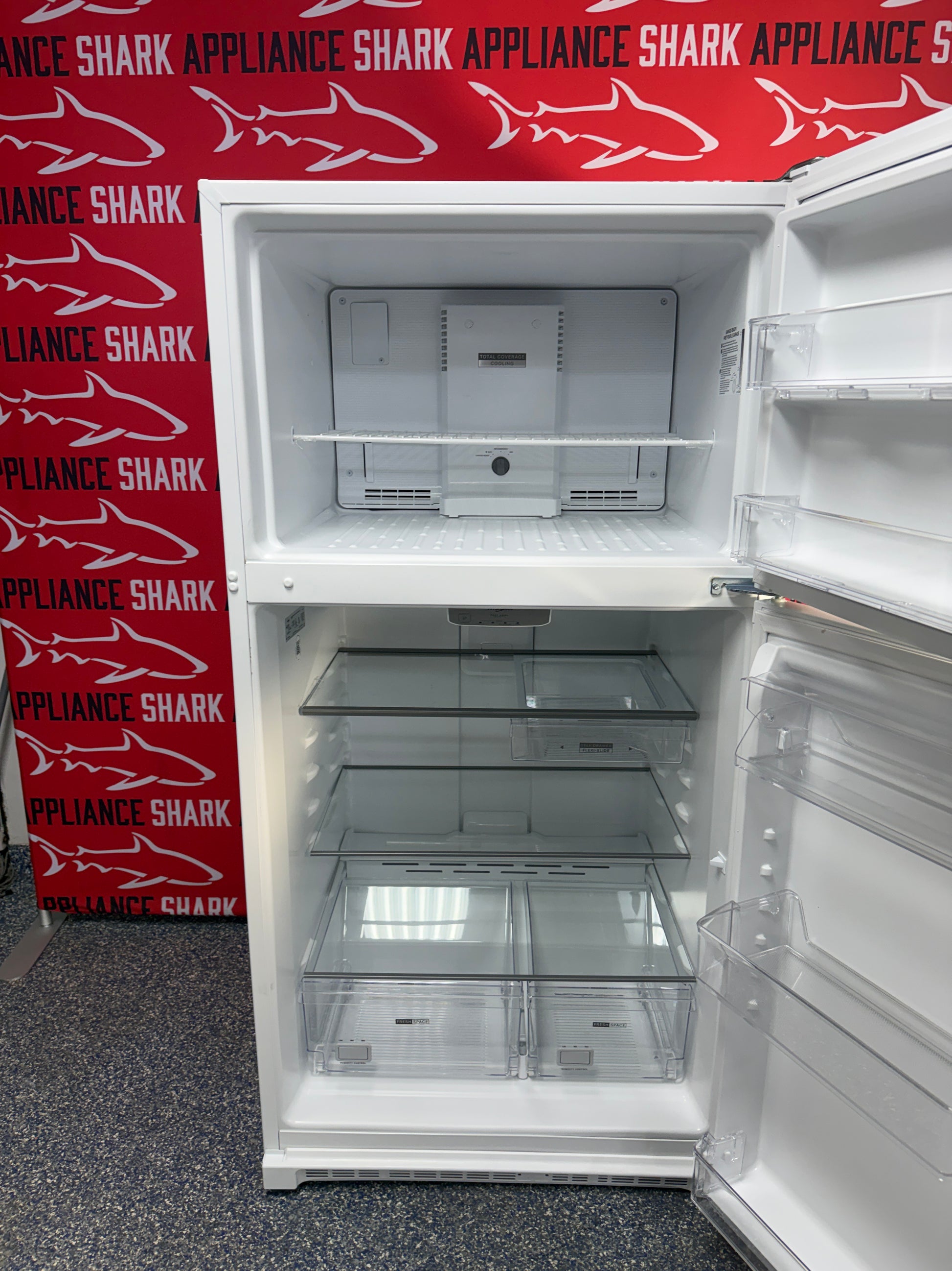Shop Whirlpool top freezer refrigerator at Appliance Shark. Overland Park, KS's premier scratch-dent appliance store.