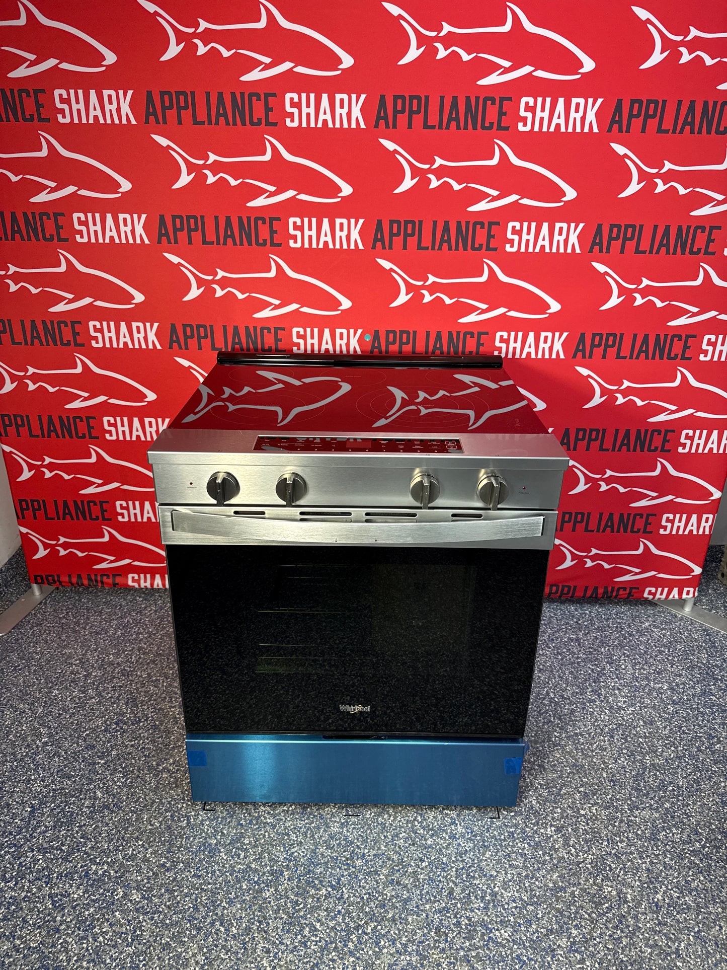 Discount WHIRLPOOL electric range at Appliance Shark. Overland Park, KS’s premier scratch-dent appliance store.