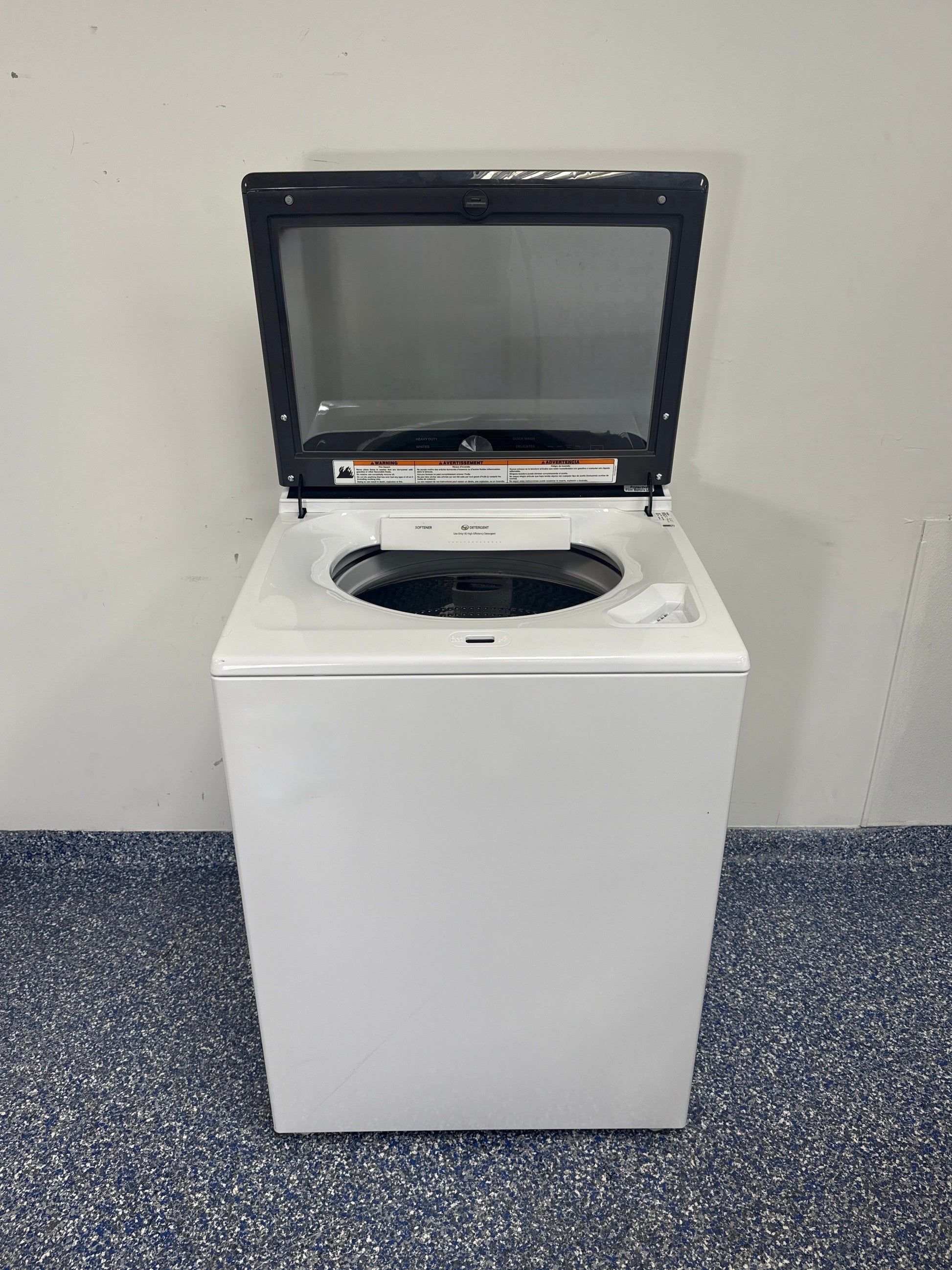 Shop a discount WHIRLPOOL top load washer at Appliance Shark in Overland Park, KS.