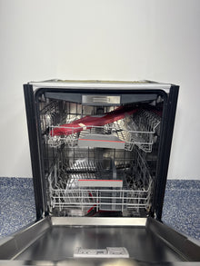BOSCH SHX78CC5UC dishwasher operating at 42 dBA, available as a scratch and dent deal in Kansas City.