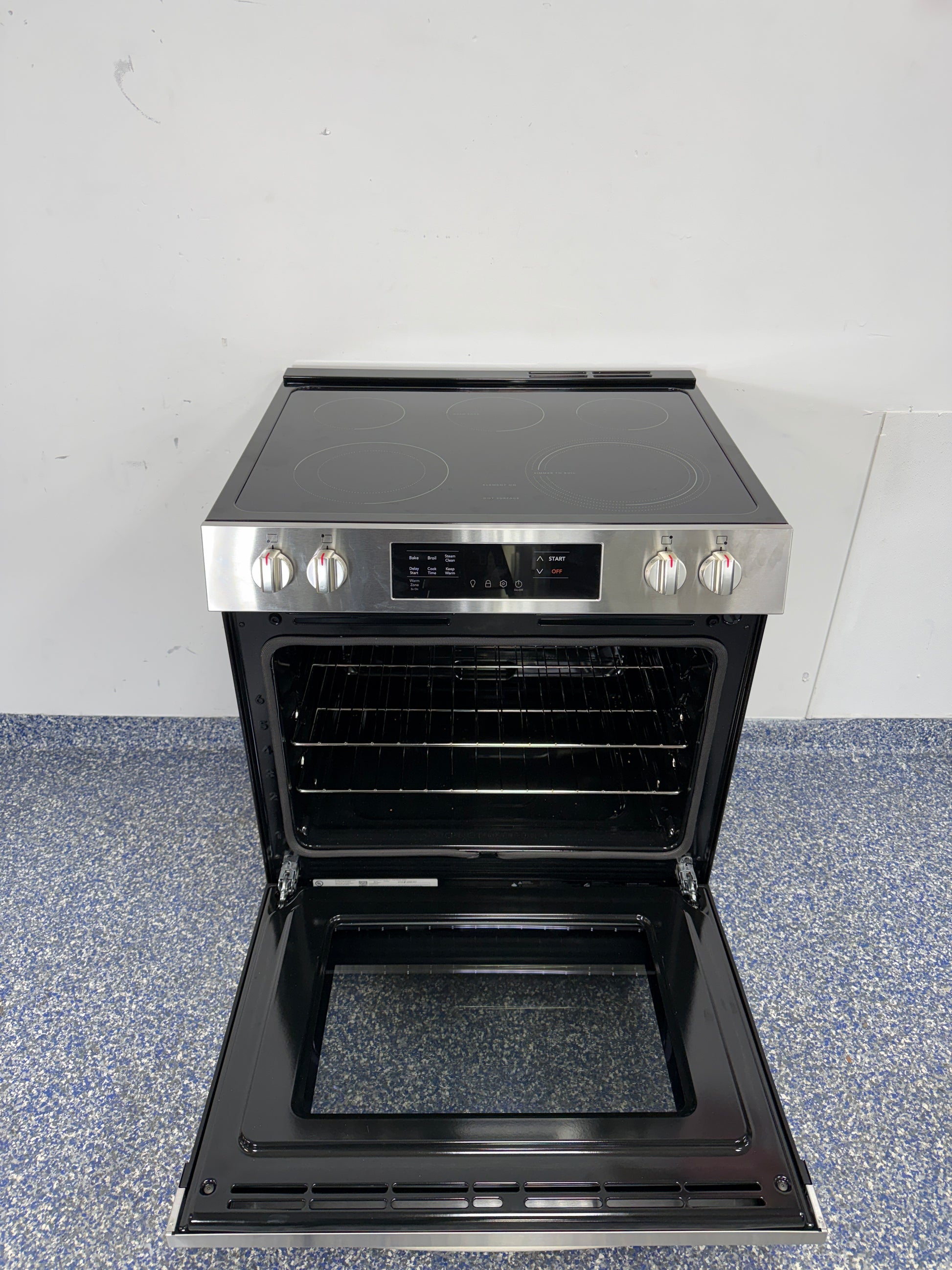 FRIGIDAIRE FCFE3062AS smooth top electric range cooktop in Overland Park KS