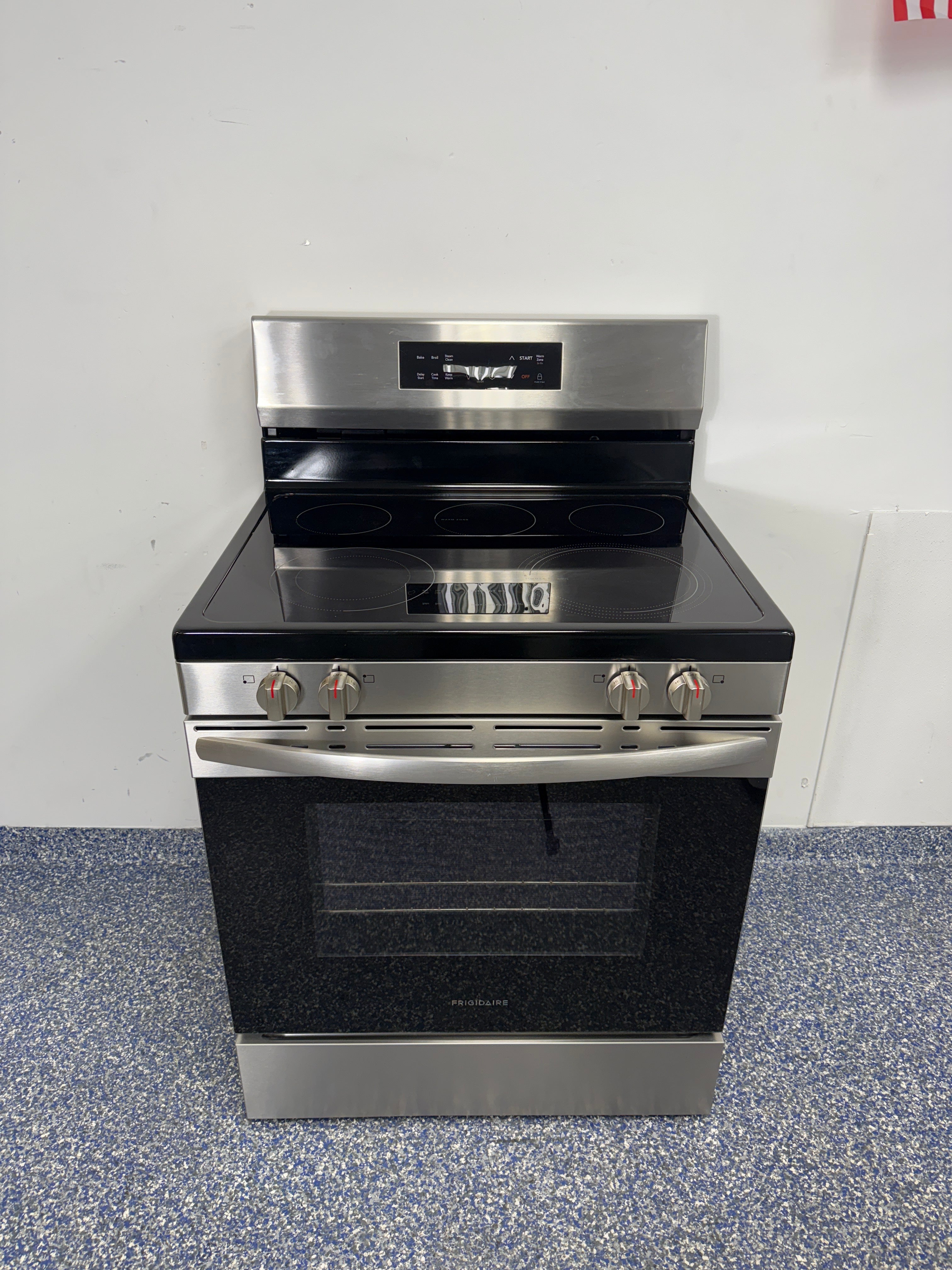 Front view of the FRIGIDAIRE FCRE306LAF electric range available in Overland Park near Kansas City.