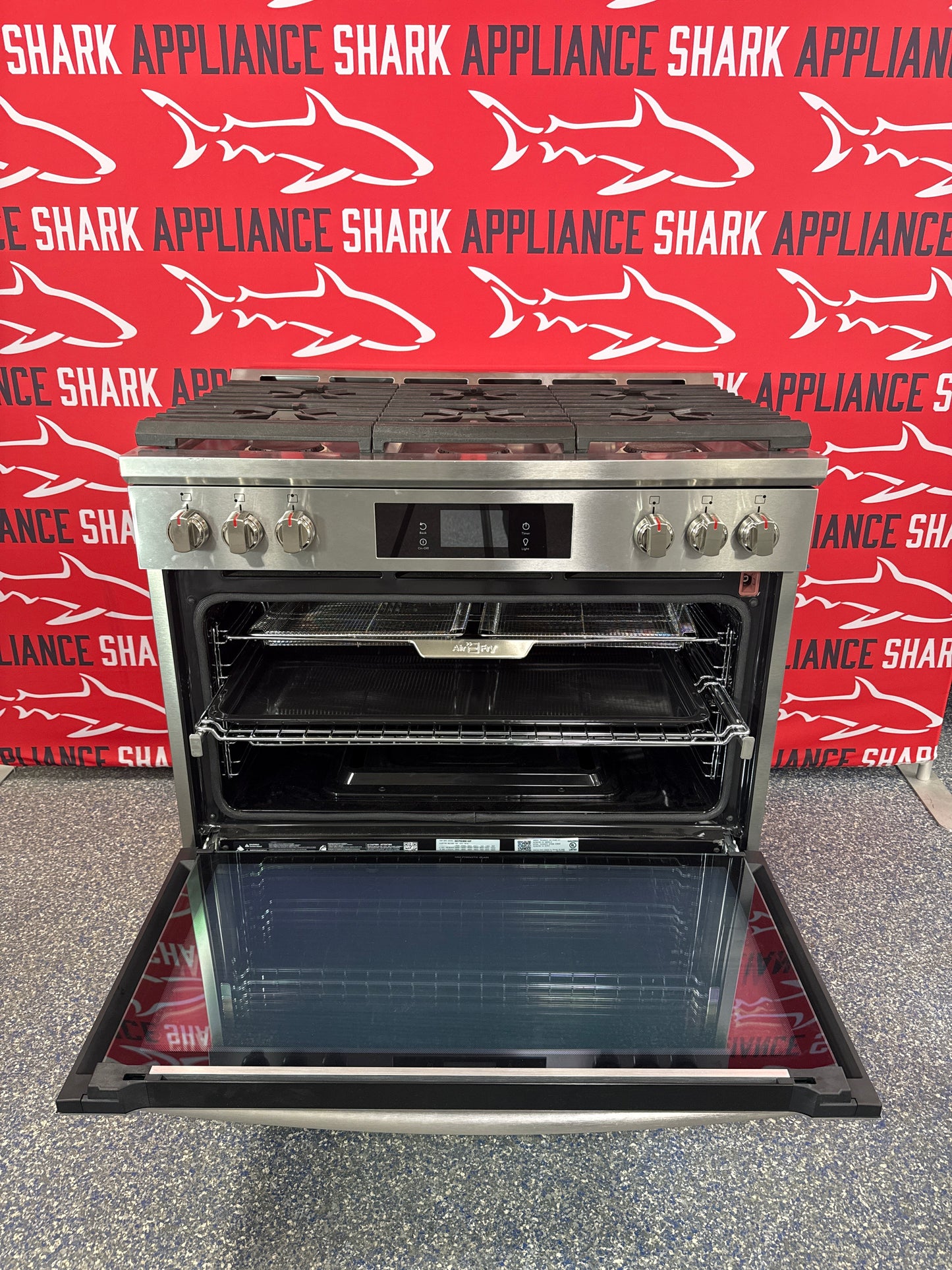 FRIGIDAIRE GCFG3661AF gas slide-in range cooktop view in Overland Park near Kansas City