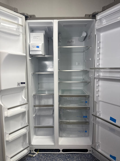 Spacious 25.6 cu. ft. FRIGIDAIRE GRSS2652AFA refrigerator with adjustable shelving, offered as a scratch and dent deal in Kansas City.