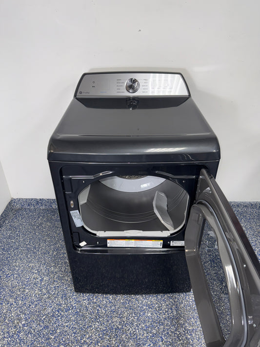 Built-in Wi-Fi SmartHQ® interface of the GE Profile PTD60EBPRDG electric dryer near Kansas City.