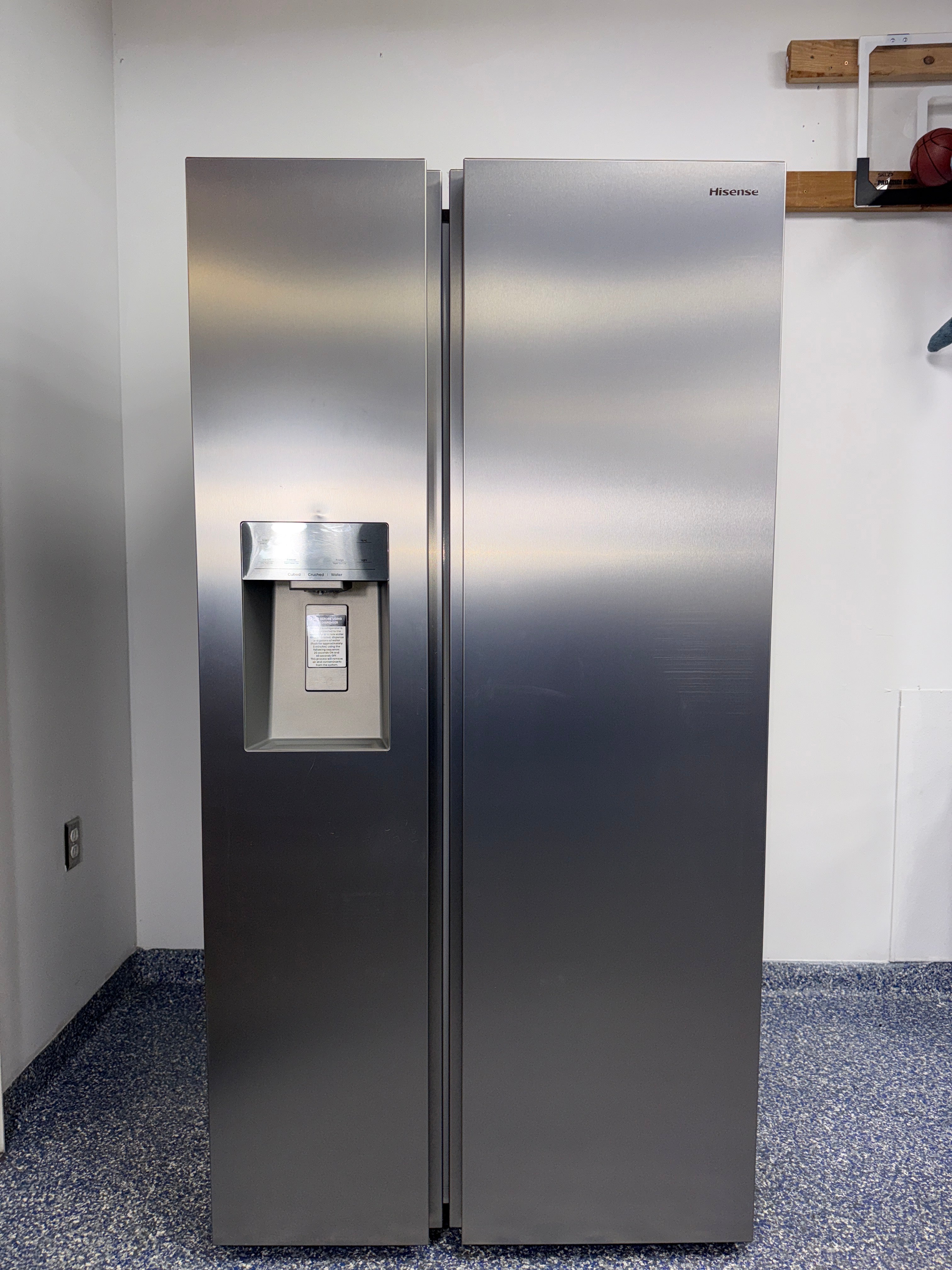 HISENSE HRS290P5FSE 17 cu. ft. counter-depth French door refrigerator, scratch and dent special in Kansas City.