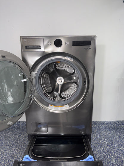 The LG 4.5 cu. ft. front load washer, model WM5500HVA, featuring Steam Technology, available at Appliance Shark.