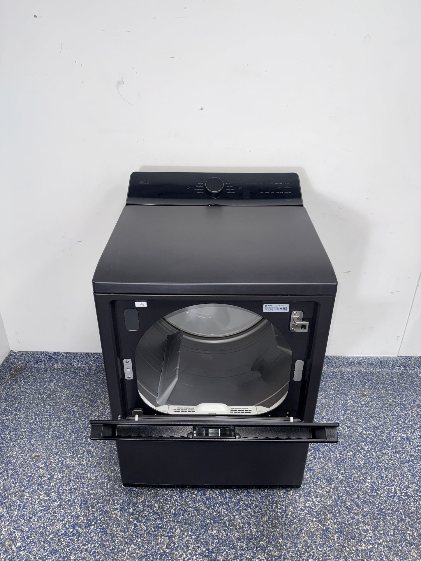 LG DLE8400BE electric dryer control panel in Overland Park near Kansas City