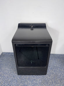 Front view of the LG DLE8480LE front load dryer in Overland Park, KS.