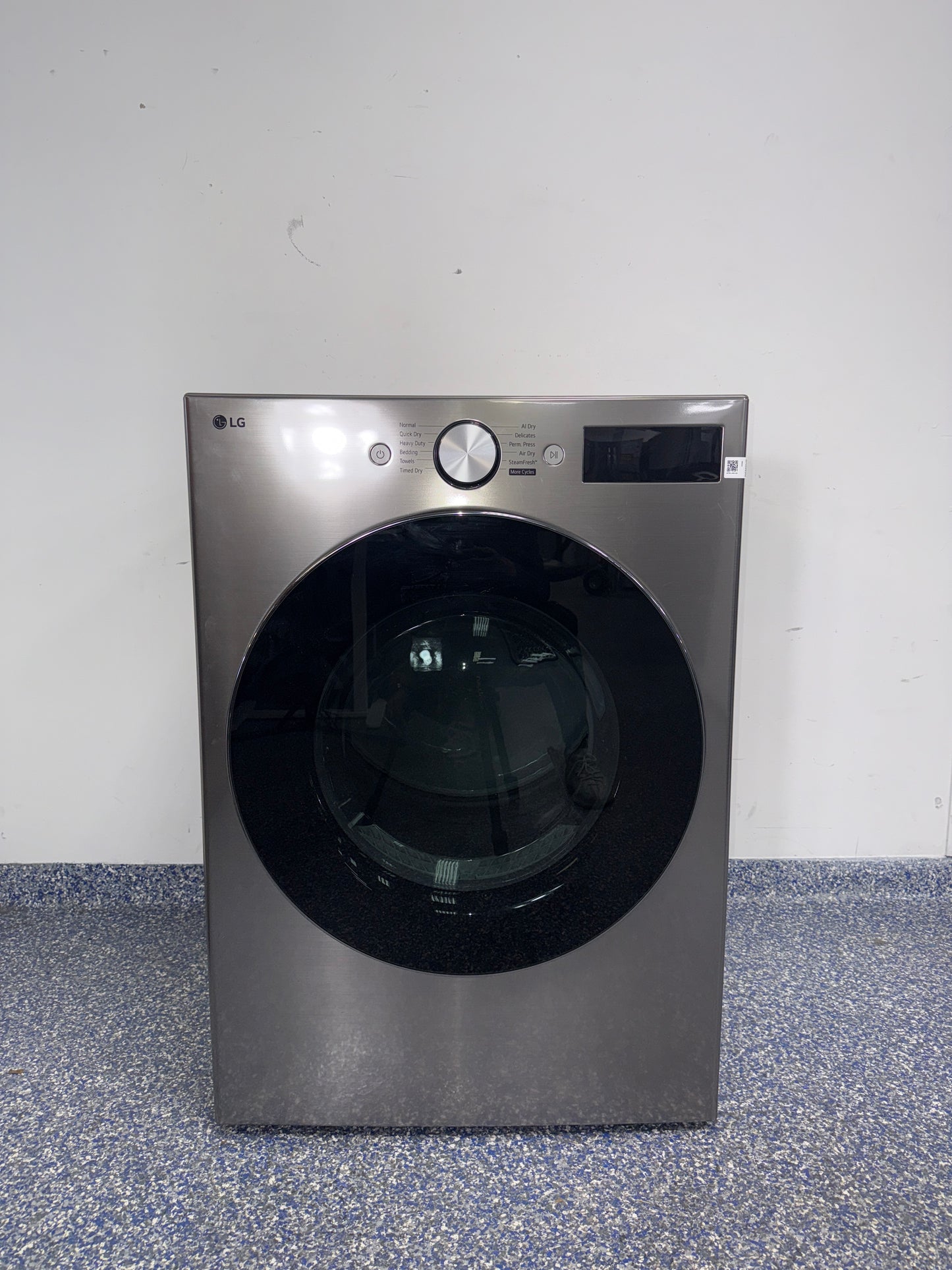 LG DLEX5800V electric dryer front view in Overland Park near Kansas City