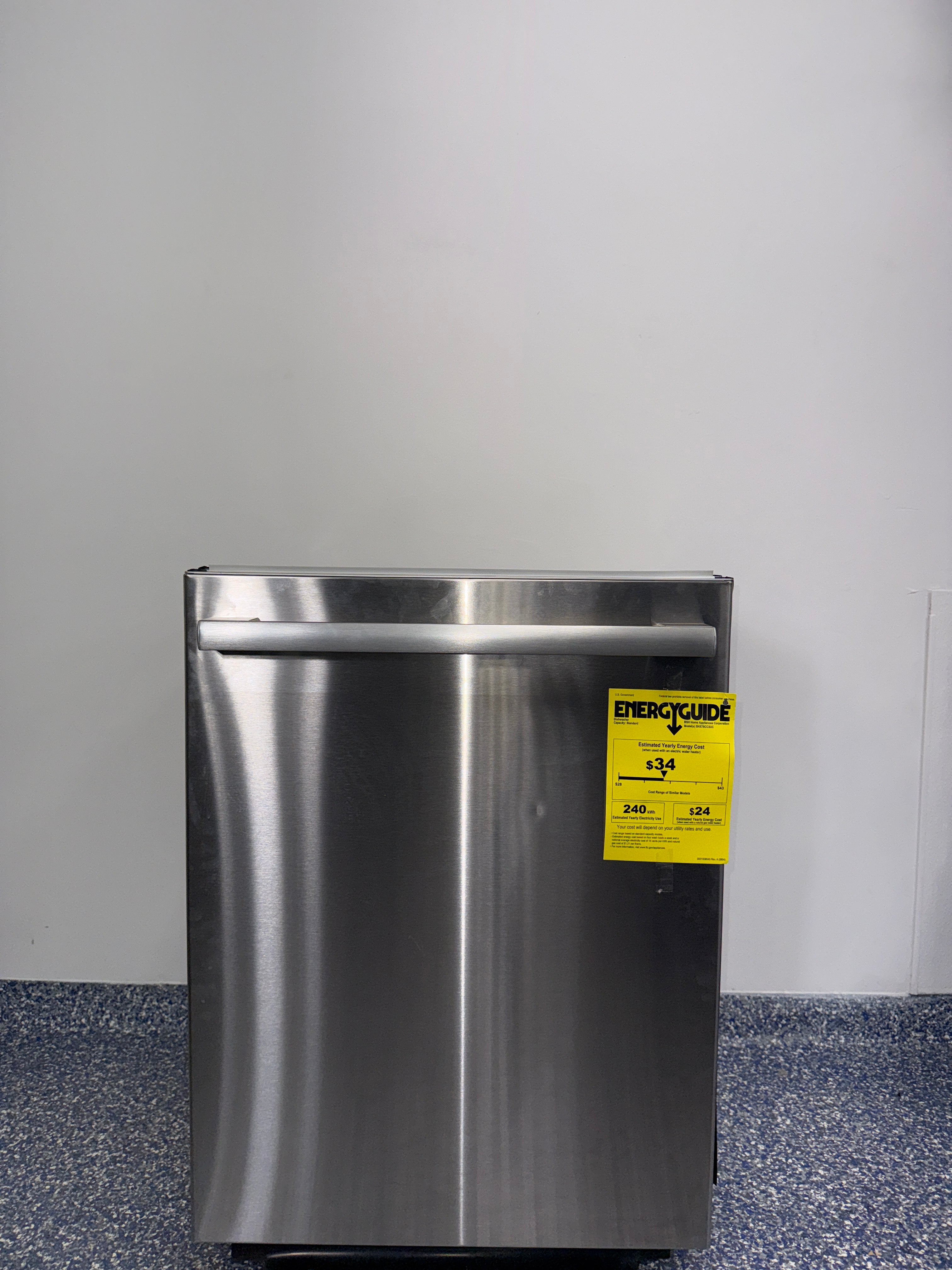 LG dishwasher, LDFC2423V, QuadWash dishwasher, Dynamic Dry, front control dishwasher, scratch and dent, Kansas City appliances, stainless steel dishwasher