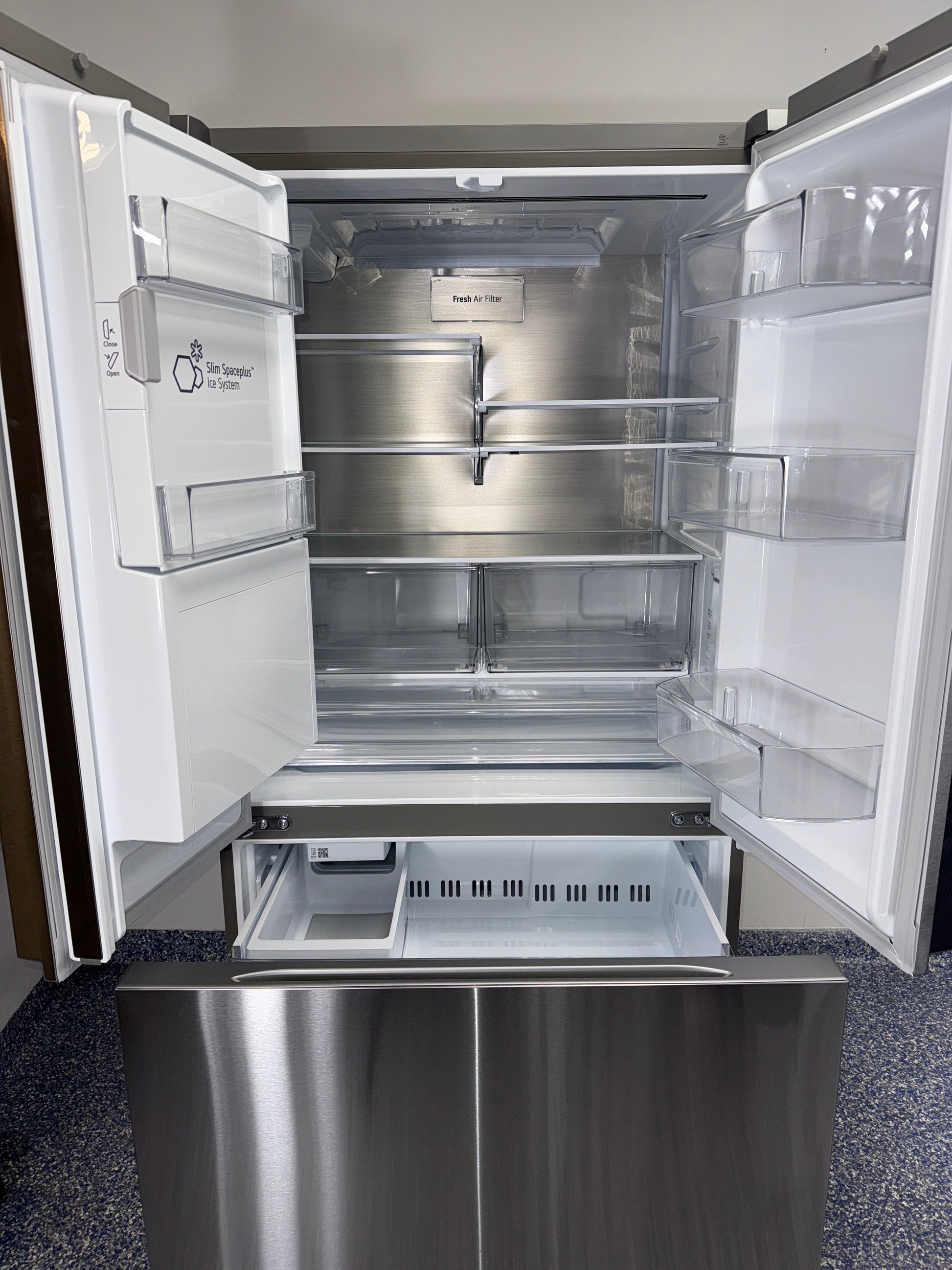 LG LF24Z6530S French door refrigerator Zero Clearance hinges in Kansas City