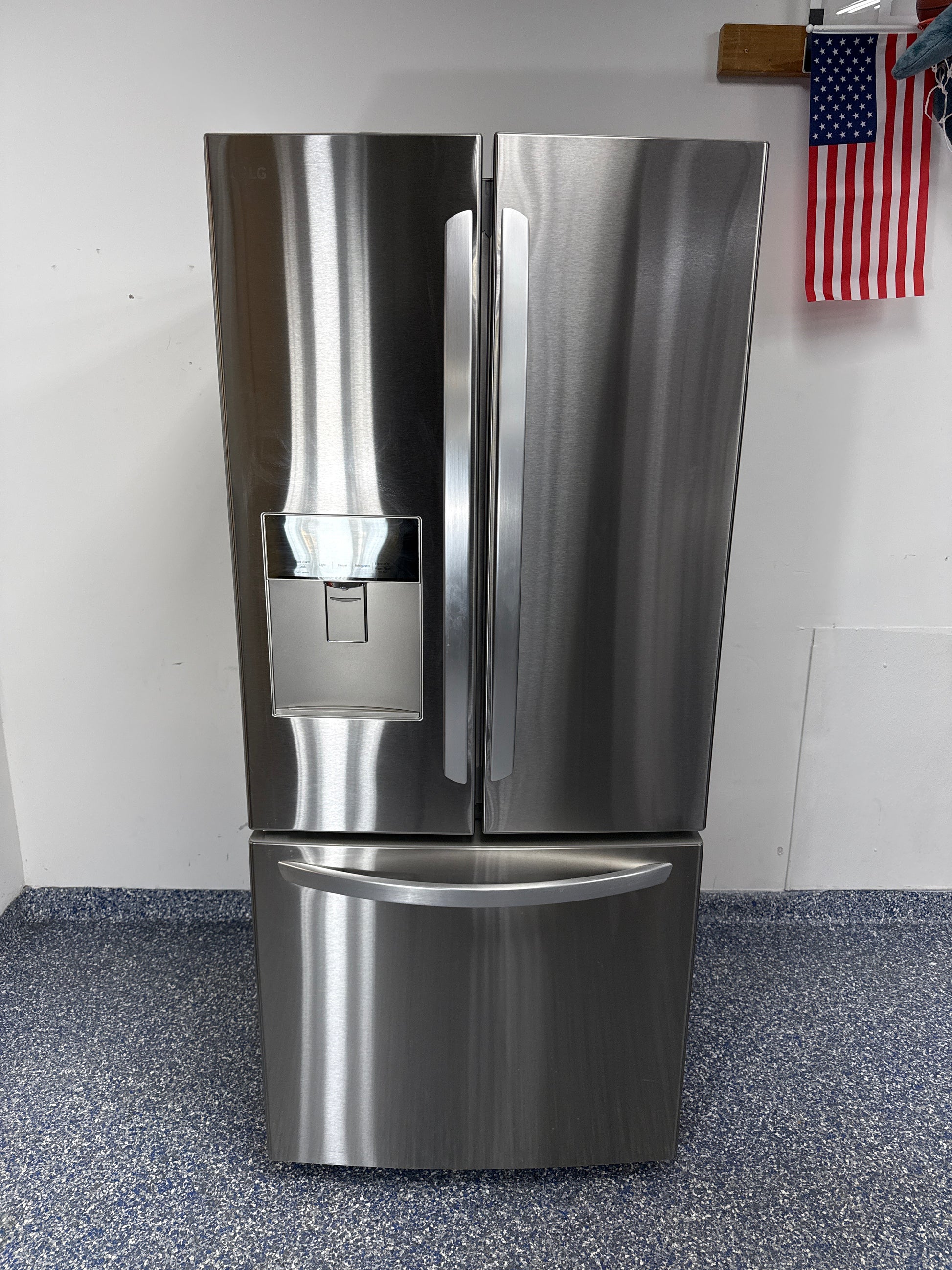 LG LFDS22520S French door refrigerator front view in Overland Park Kansas City area