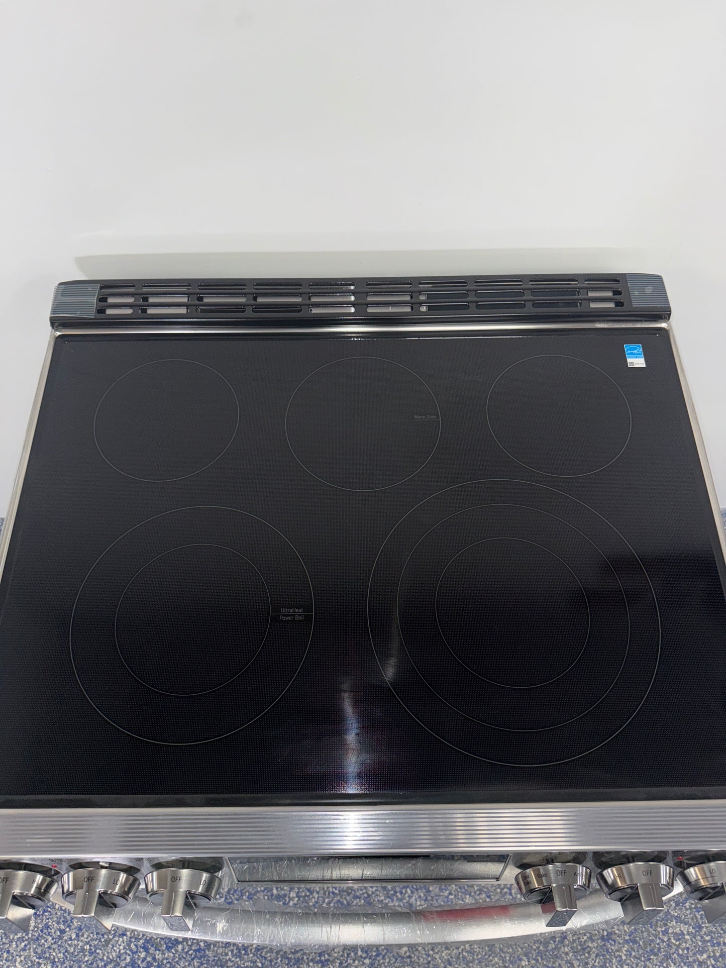 ProBake Convection® cooking performance in LG LSEL6335FE electric range, discounted at Appliance Shark in Kansas City.