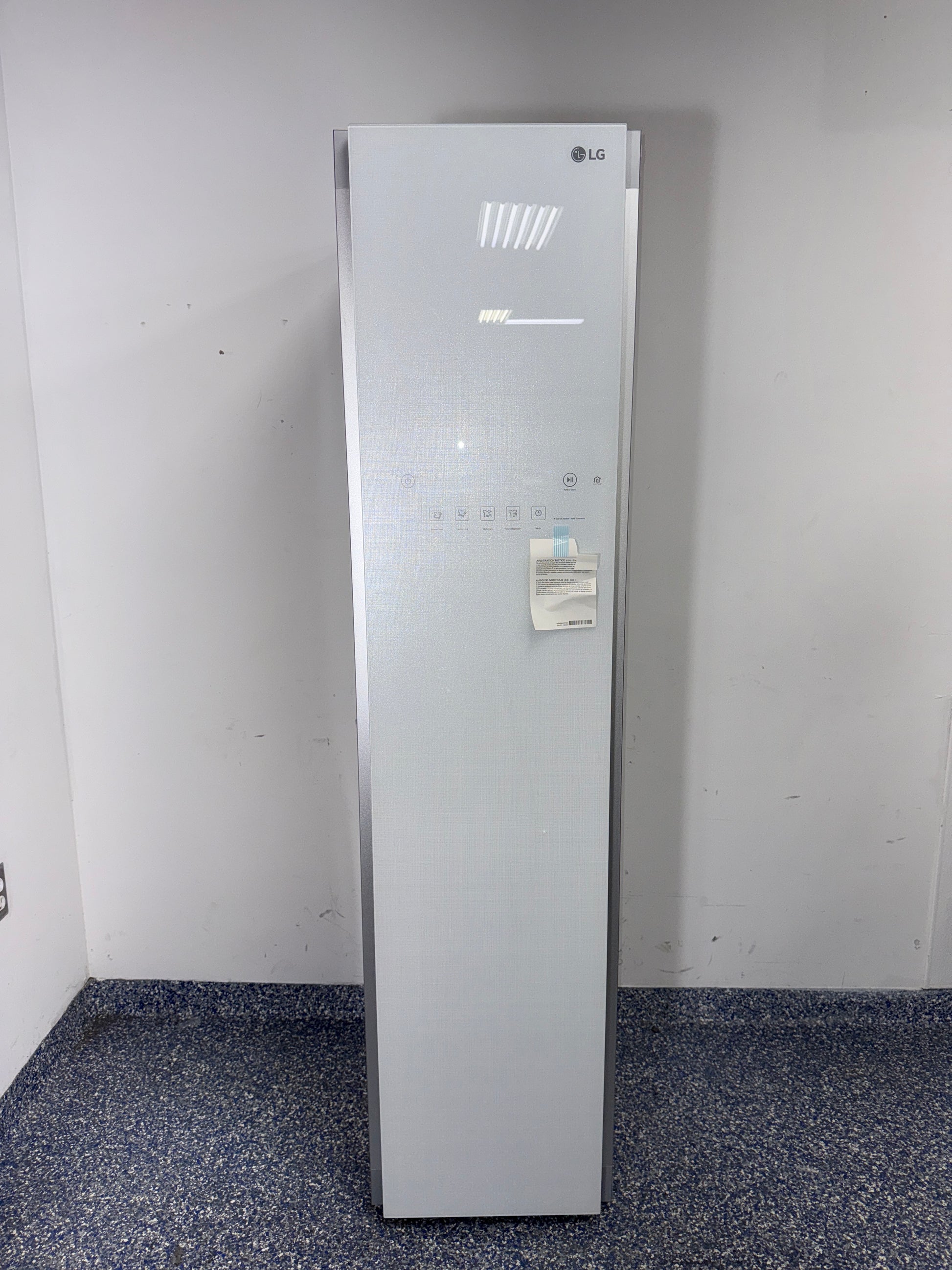 LG S3WFBN Styler steam closet front view in Overland Park Kansas City