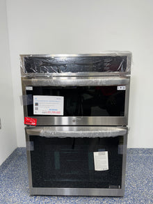 LG WCEP6423F smart double wall oven in stainless steel, available at Appliance Shark as the best scratch and dent oven deal in Kansas City.