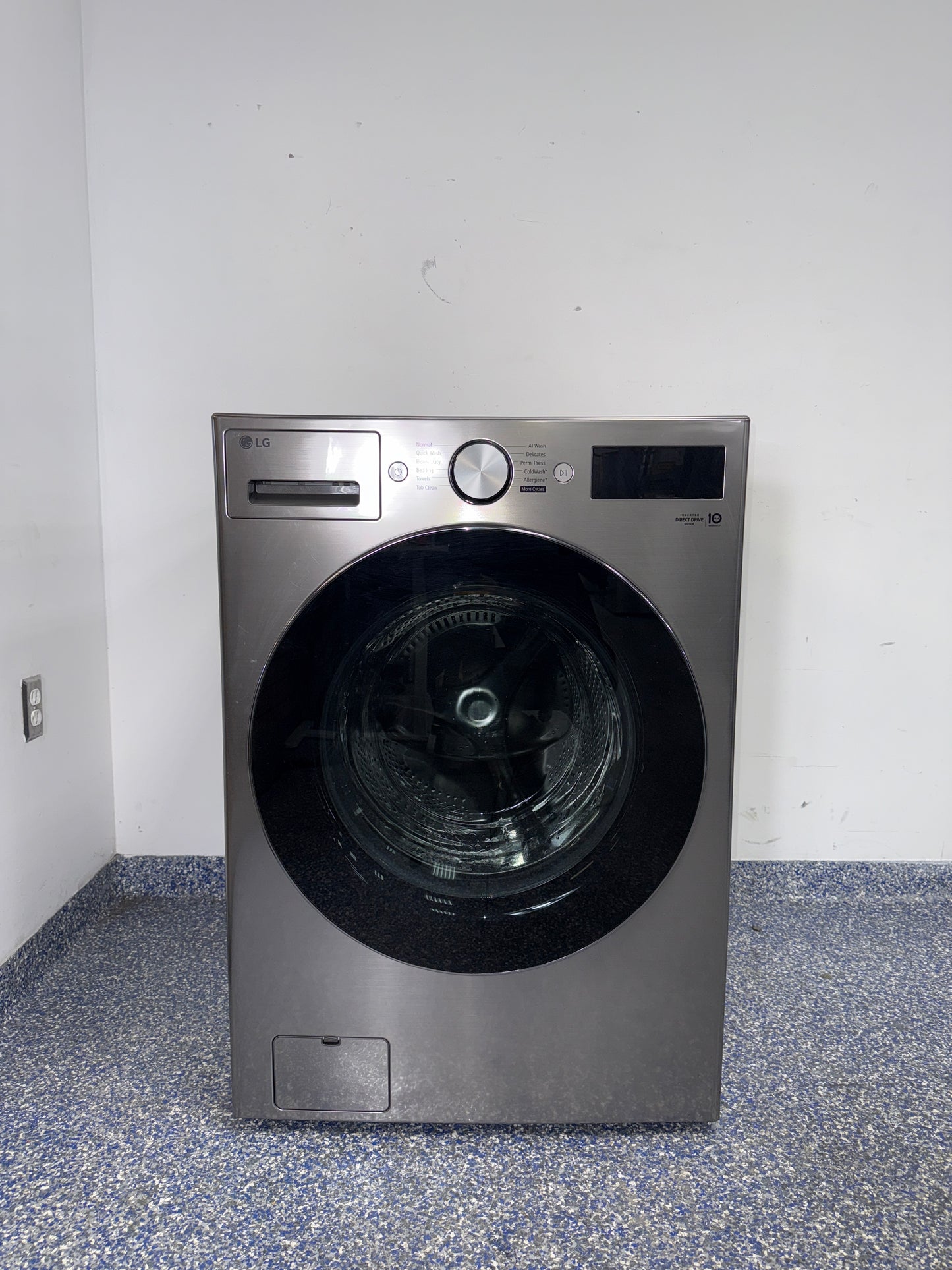 LG WM5800HVA front load washer front view in Overland Park near Kansas City