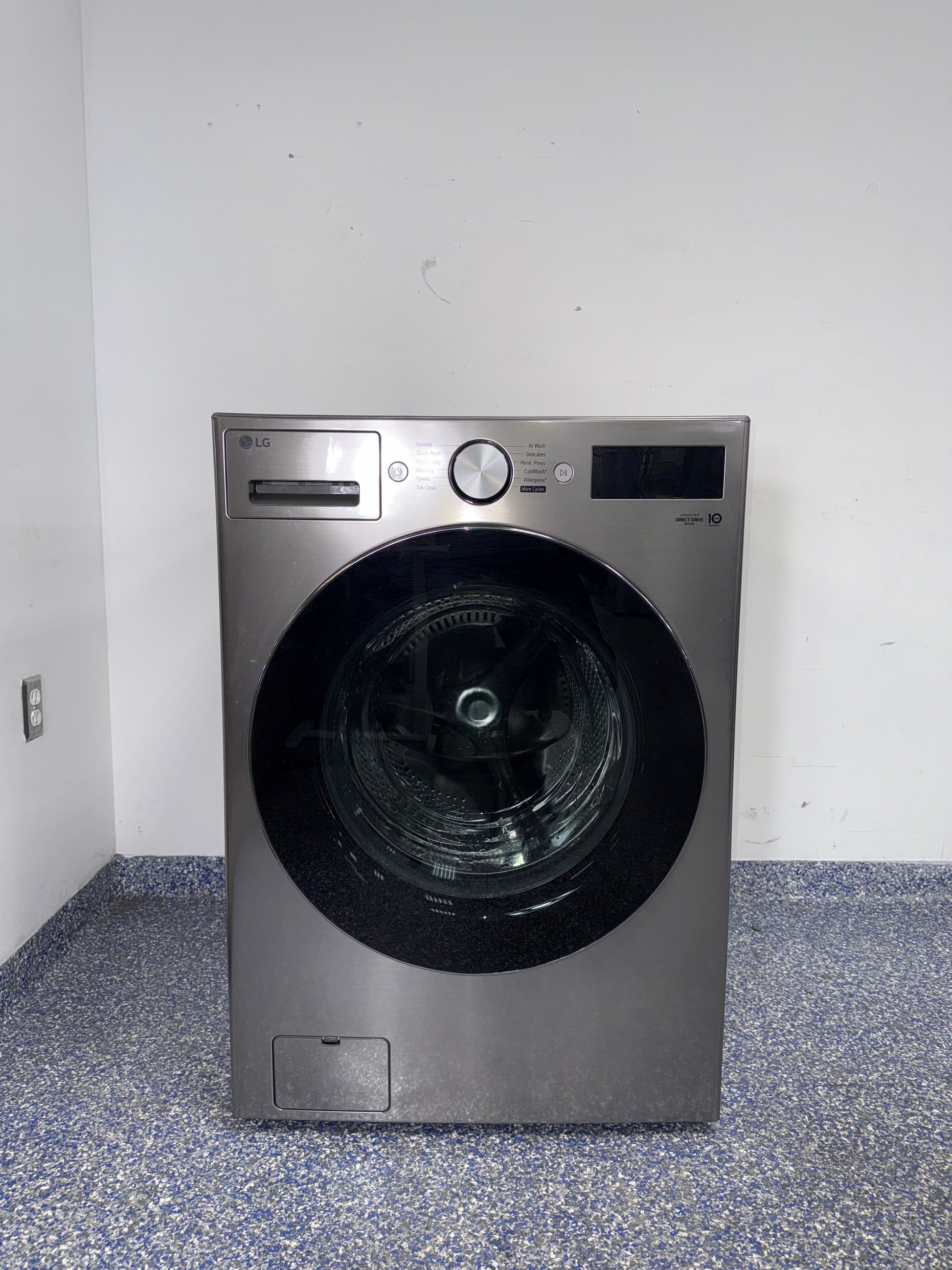 LG WM5800HVA front load washer front view in Overland Park near Kansas City
