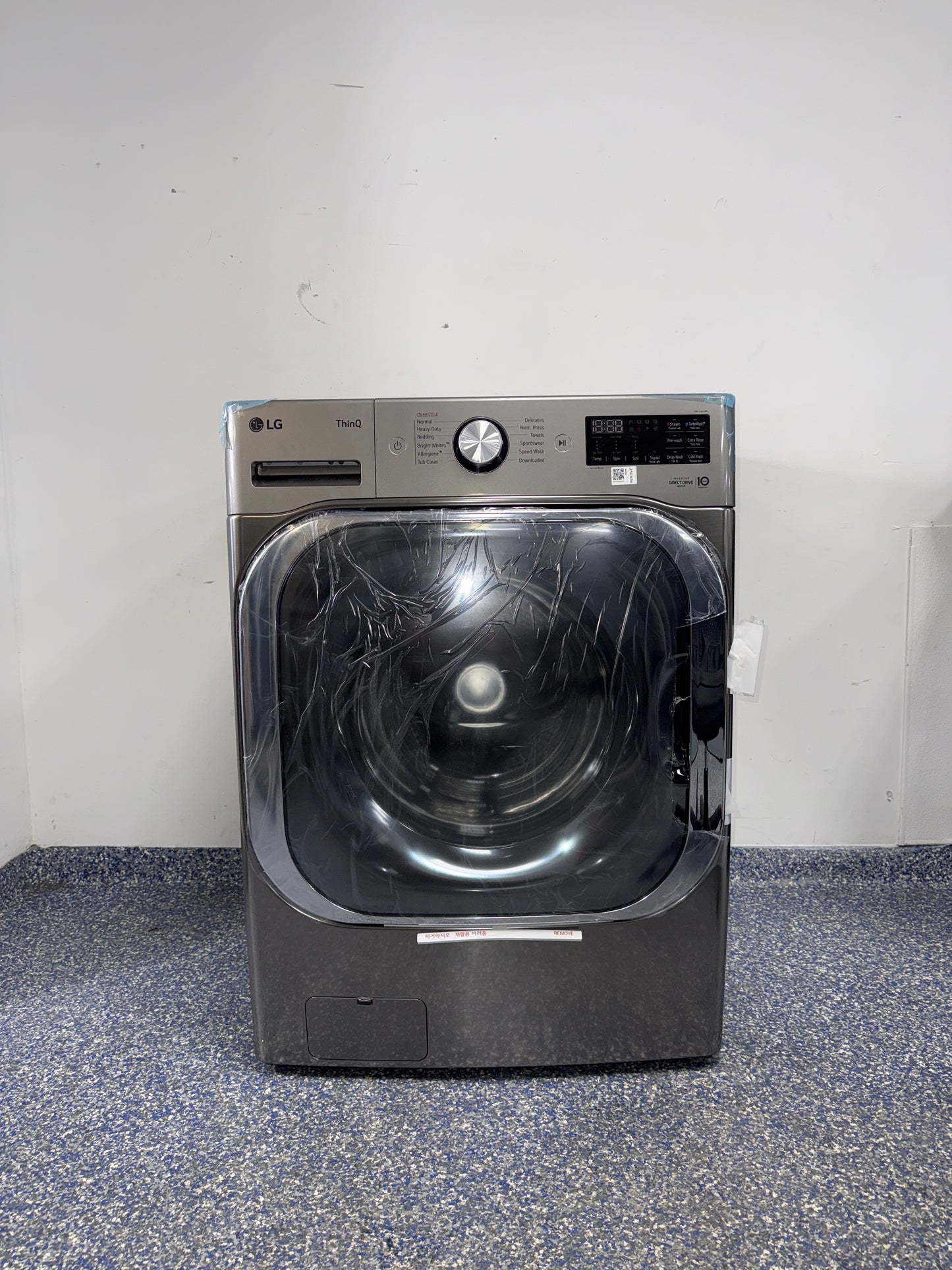 LG WM8980HVA front load washer front view in Overland Park Kansas City