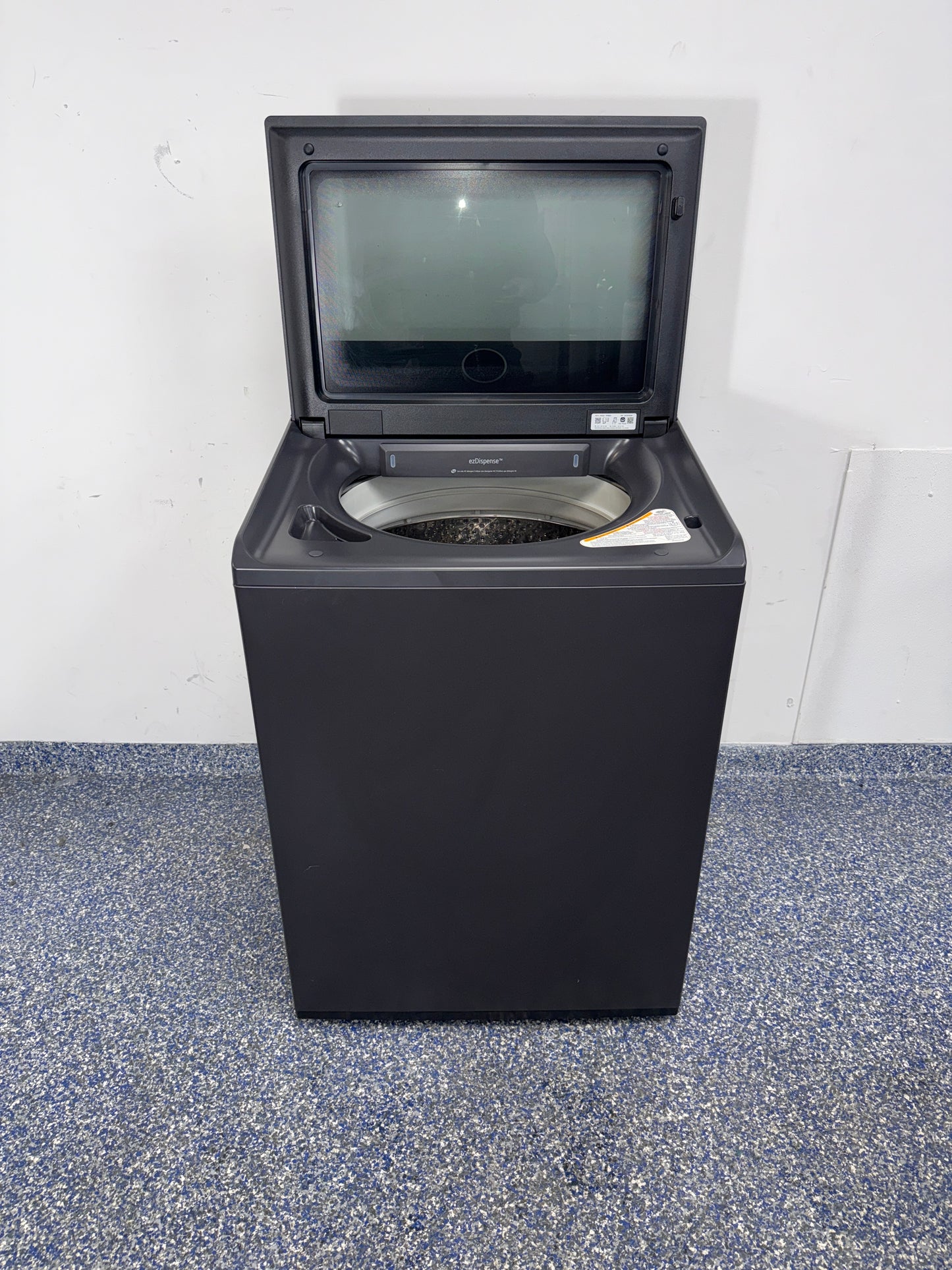 LG WT8600CB top load washer angled view in Overland Park Kansas City
