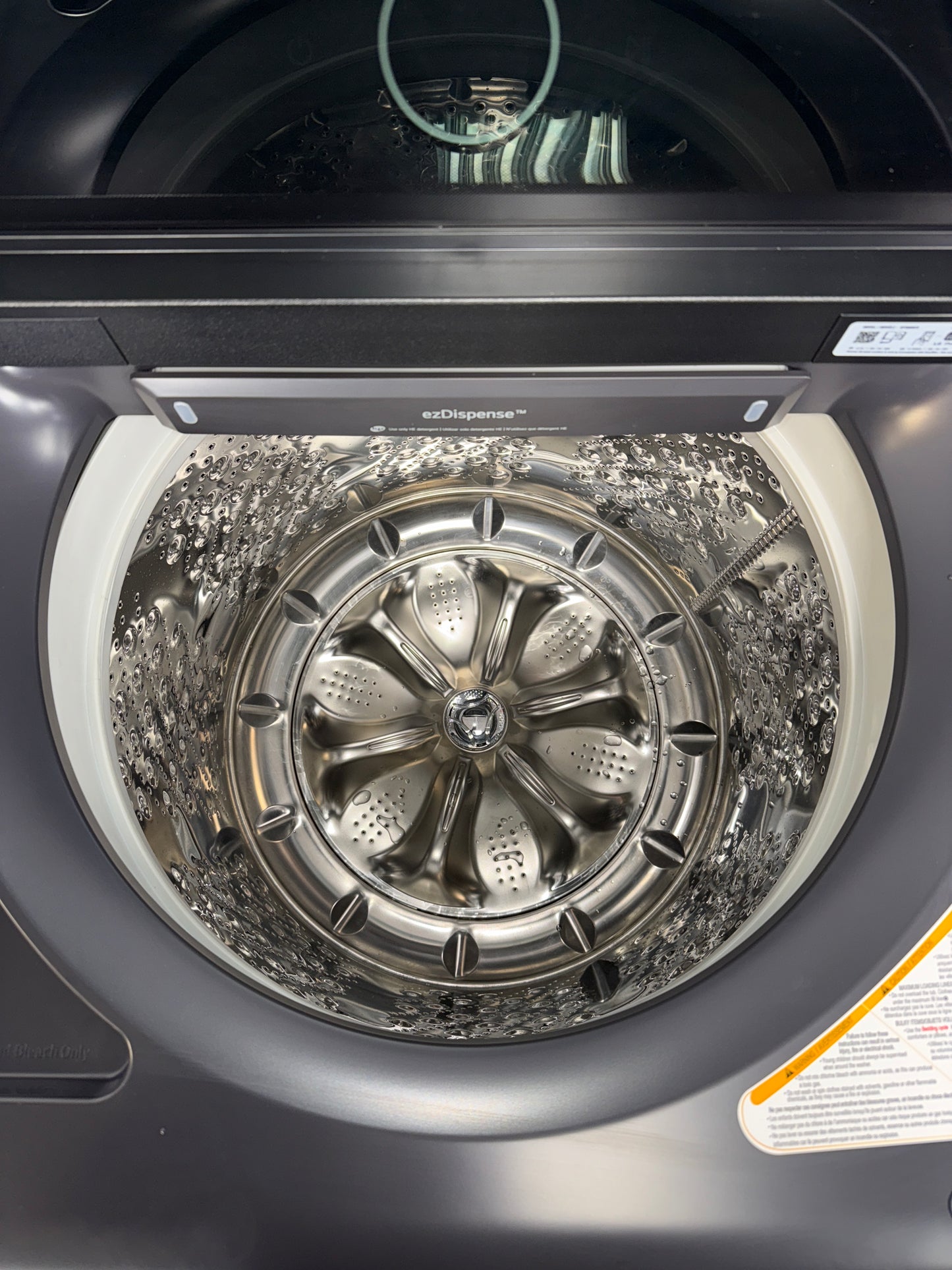 LG WT8600CB top load washer open lid drum view in Overland Park Kansas City