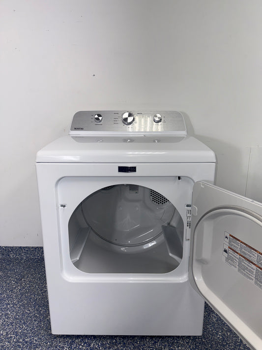 Close-up of the control panel on the MAYTAG MED4500MW0 showing cycle options, featured in Kansas City homes.