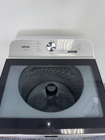Power™ agitator inside MAYTAG MVW6500MW top load washer, available as a scratch and dent deal in Kansas City.