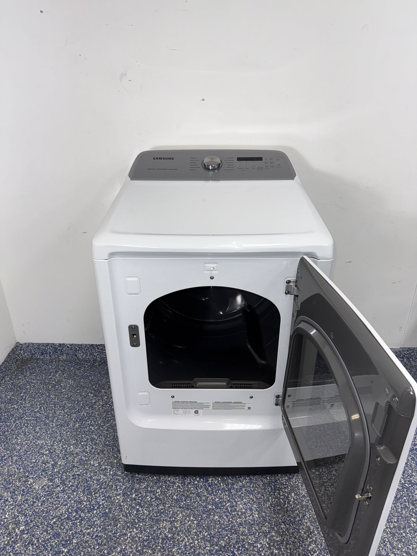 SAMSUNG DVE52A5500W electric dryer angled view in Overland Park Kansas City