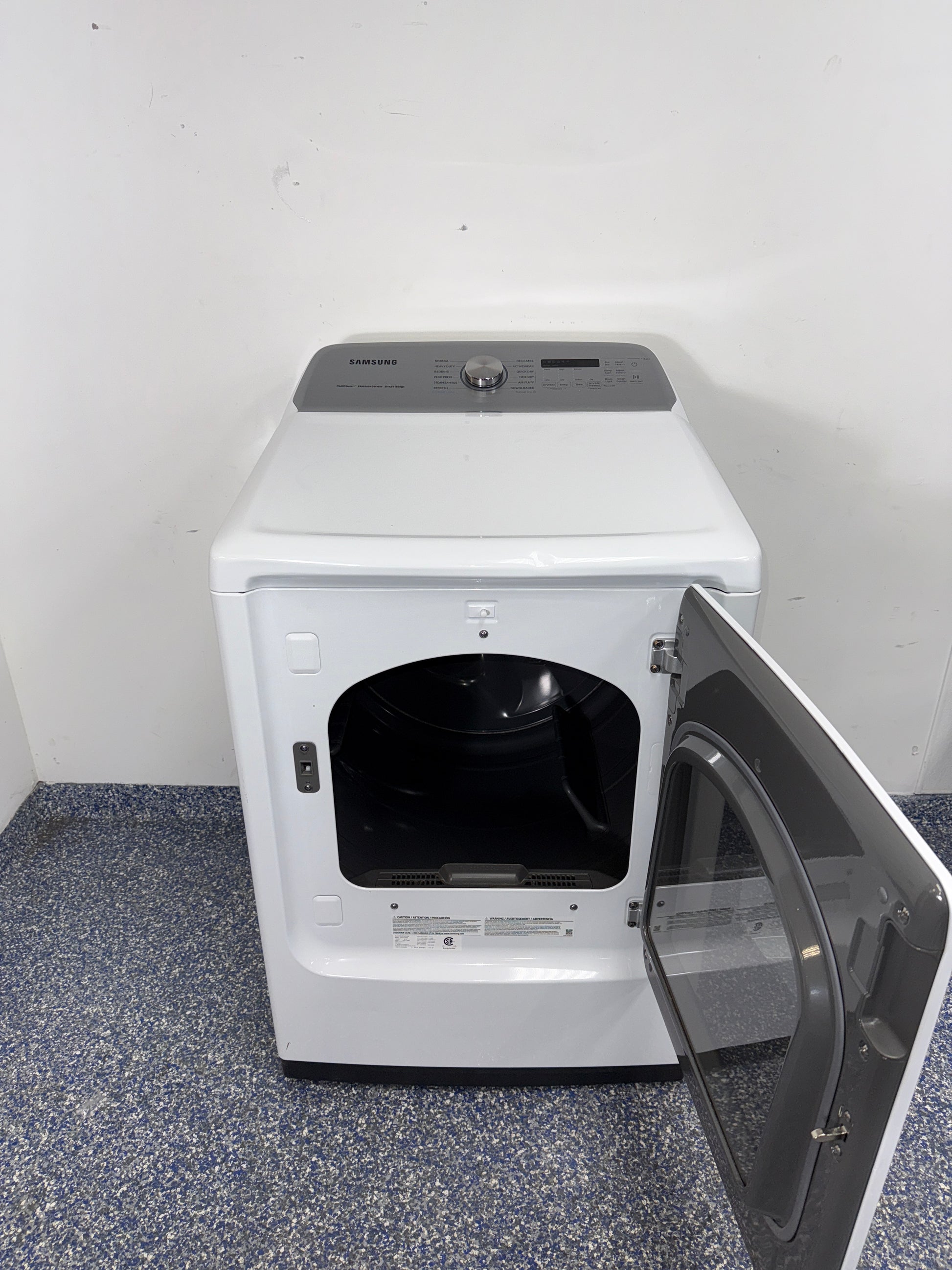 SAMSUNG DVE52A5500W electric dryer angled view in Overland Park Kansas City