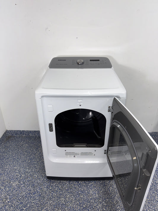 SAMSUNG DVE52A5500W electric dryer angled view in Overland Park Kansas City