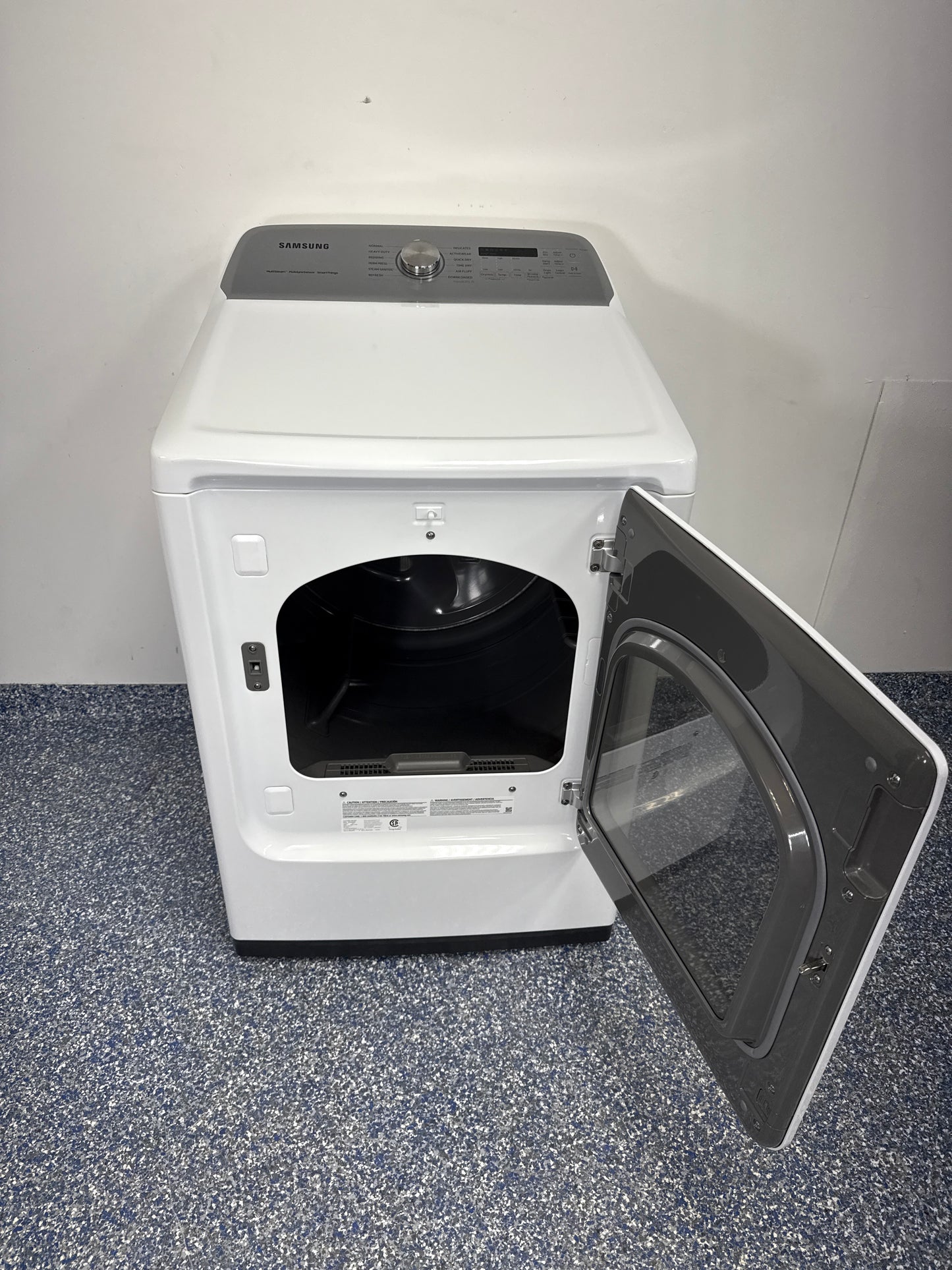 SAMSUNG DVE52A5500W WiFi SmartThings® connectivity and control interface Kansas City laundry room