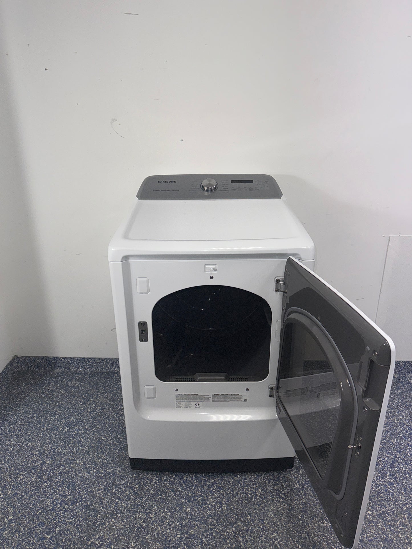 SAMSUNG DVE55CG7100W electric dryer front view in Overland Park Kansas City