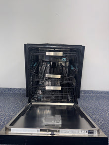 SAMSUNG DW90F89P0USR 3rd rack washing system interior detail Kansas City home