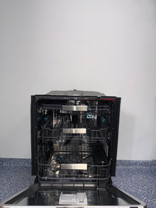 Ultra-quiet 40 dBA performance of SAMSUNG DW90F89P0USR dishwasher, discounted at Appliance Shark in Kansas City.