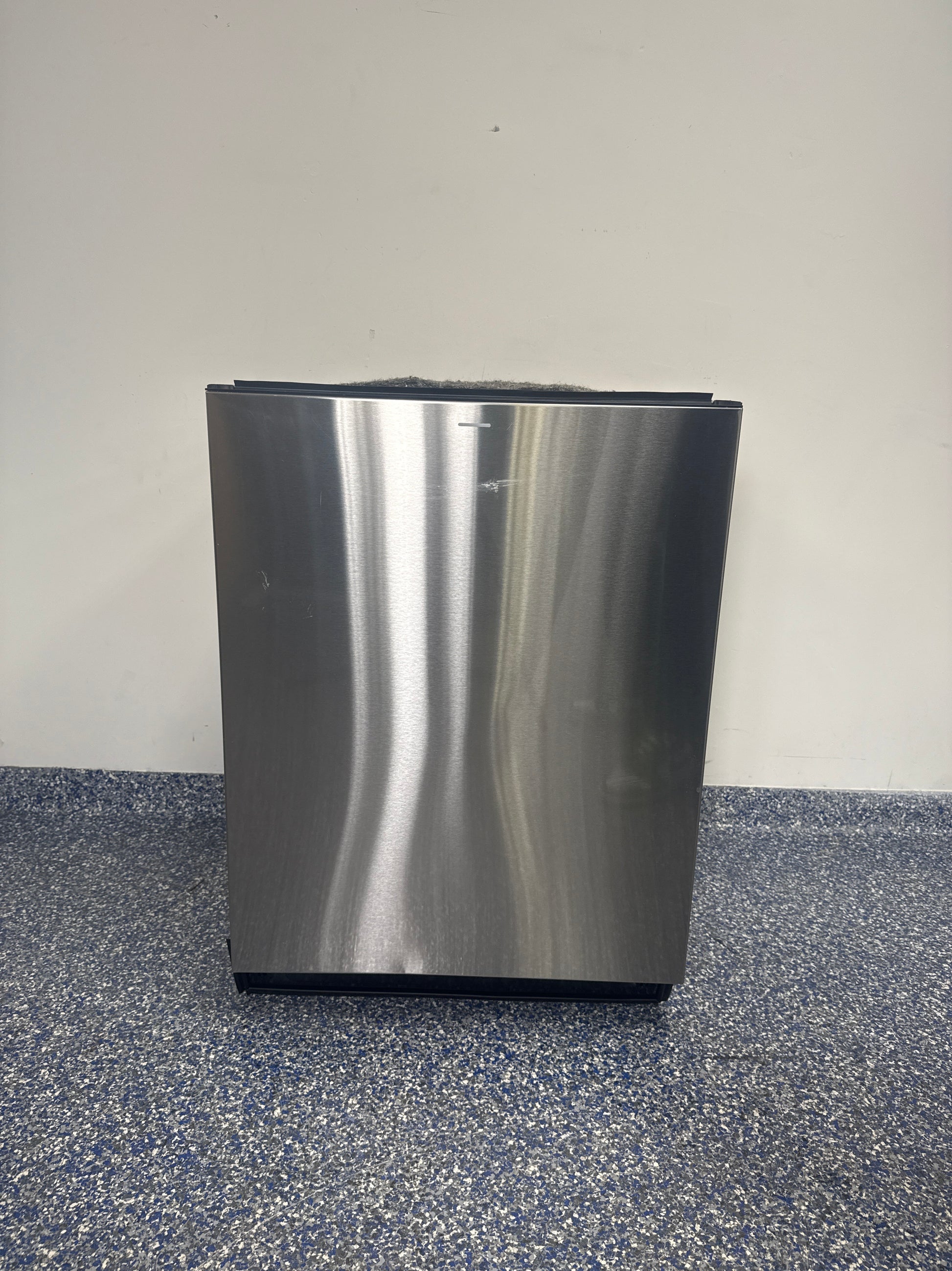 SAMSUNG DW90F89P0USR front view fingerprint-resistant stainless dishwasher Kansas City kitchen