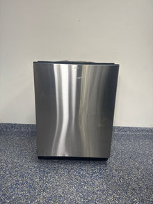 SAMSUNG DW90F89P0USR front view fingerprint-resistant stainless dishwasher Kansas City kitchen