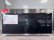 Samsung microwave, ME21DG6700SR, Bespoke microwave, scratch and dent, Appliance Shark, Overland Park, Kansas City microwaves, over-the-range microwave, sensor cook