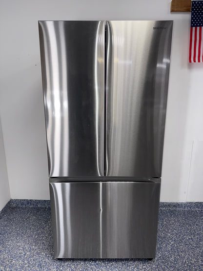 Front view of the SAMSUNG RF18A5101SR French door refrigerator available in Overland Park near Kansas City.