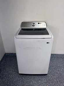 Front view of the SAMSUNG WA47CG3500AW top load washer available in Overland Park near Kansas City.