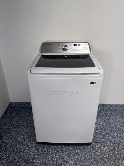 Front view of the SAMSUNG WA47CG3500AW top load washer available in Overland Park near Kansas City.