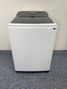 SAMSUNG WA52DG5500AW front view white smart top-load washer Kansas City laundry room