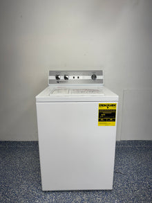 Speed Queen TC5 3.2 cu ft white top load washer (TC5003WN) front view at Appliance Shark 