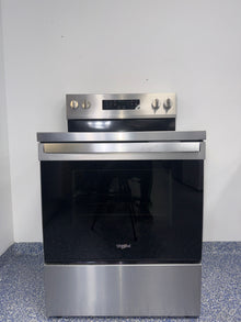 The WHIRLPOOL WFES5030RZ electric range from the front, highlighting its Frozen Bake™ Technology and a great deal in Kansas.